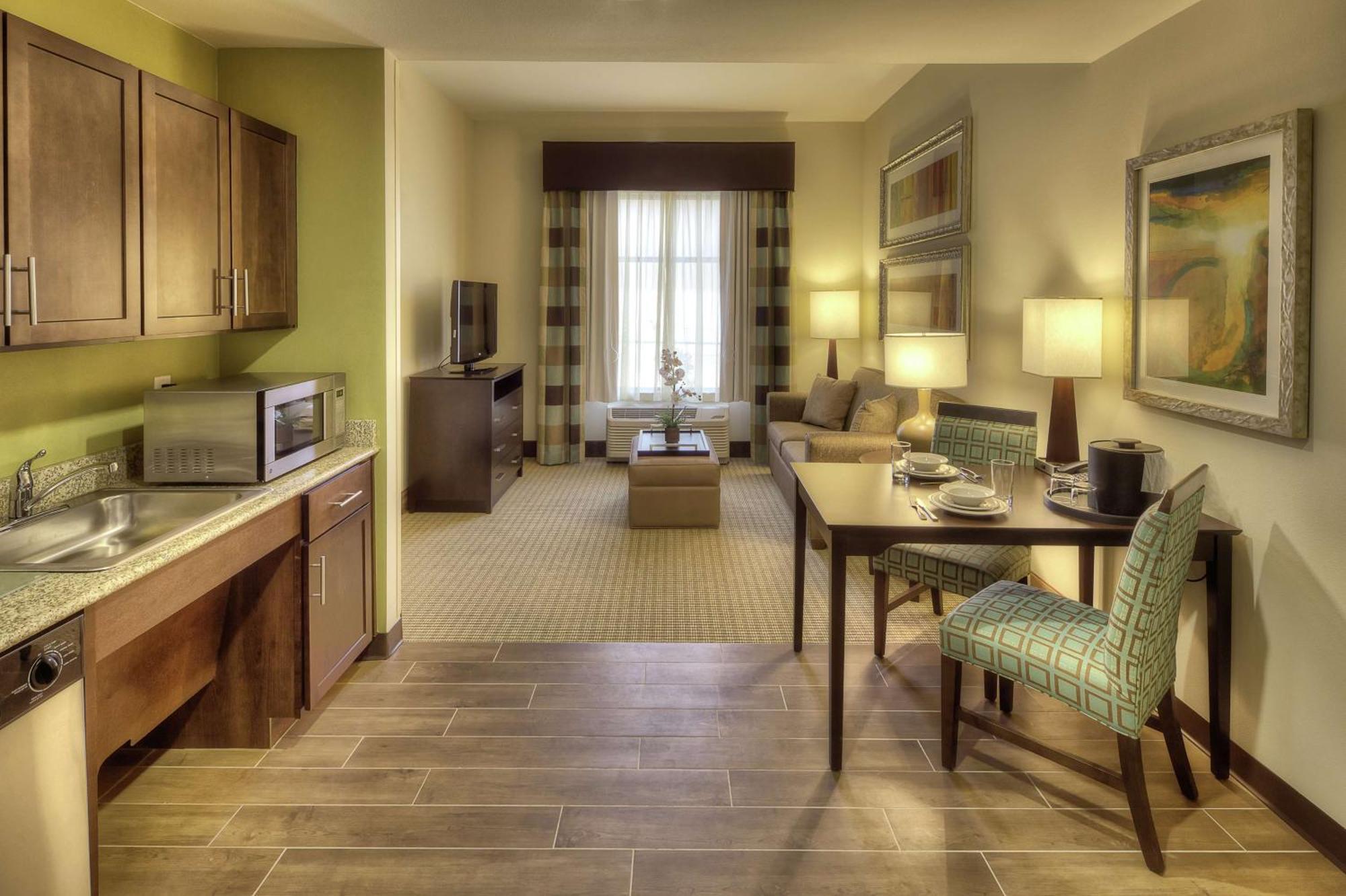 Homewood Suites By Hilton ויקטוריה מראה חיצוני תמונה